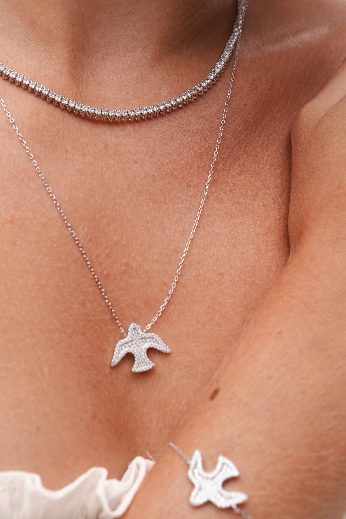 COLAR DIVINO ESPÍRITO SANTO - Laure Joias